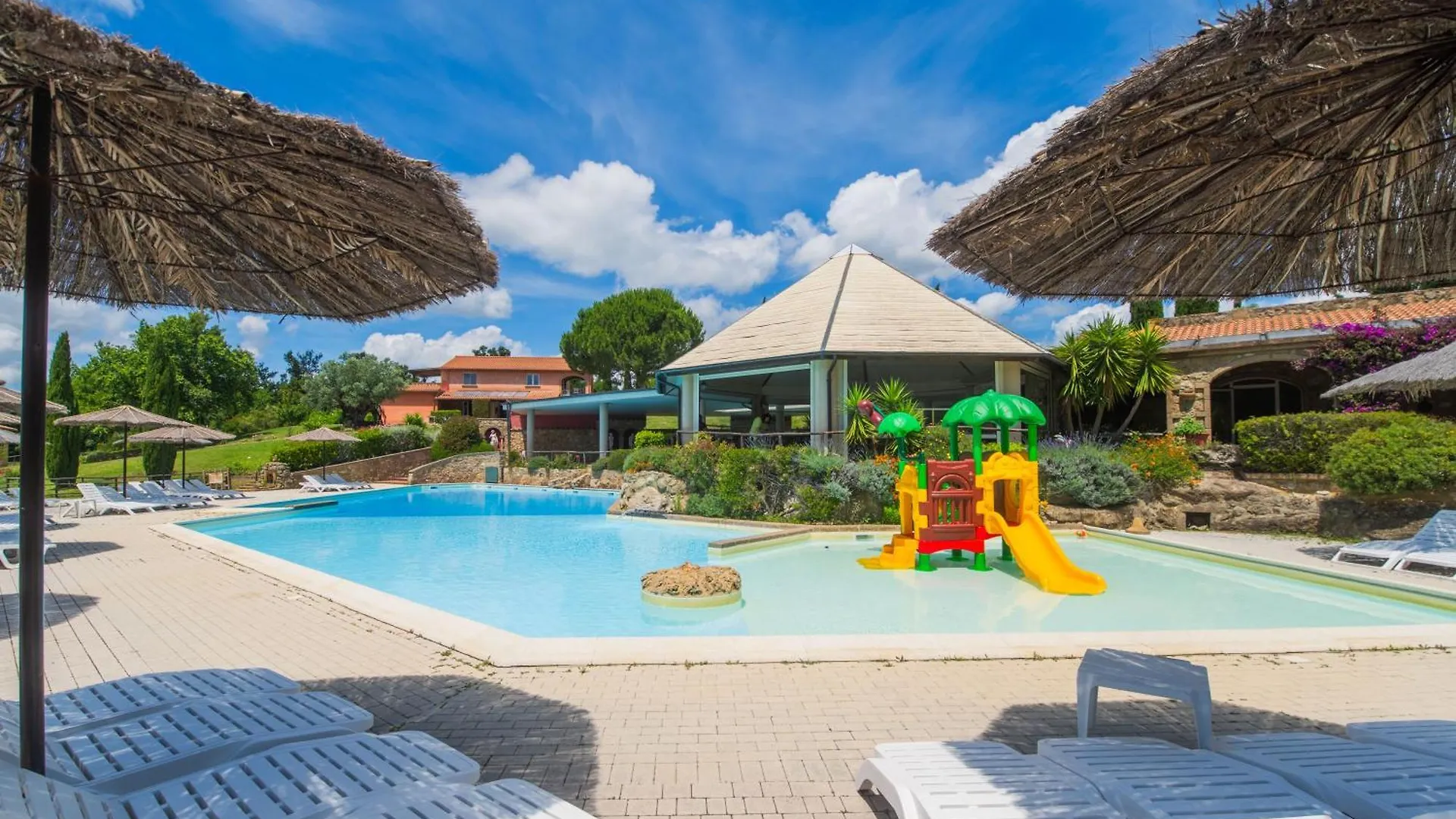 Aparthotel Borgo Felciaione Riparbella