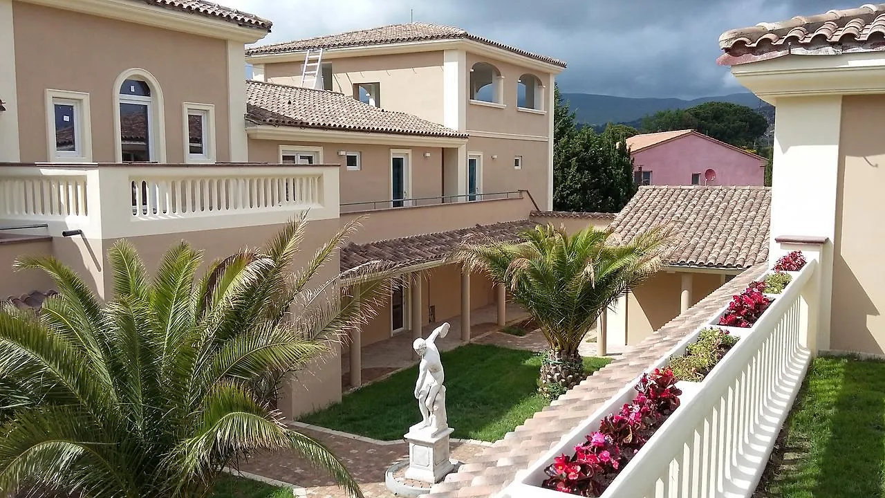 Aparthotel Borgo Felciaione Riparbella